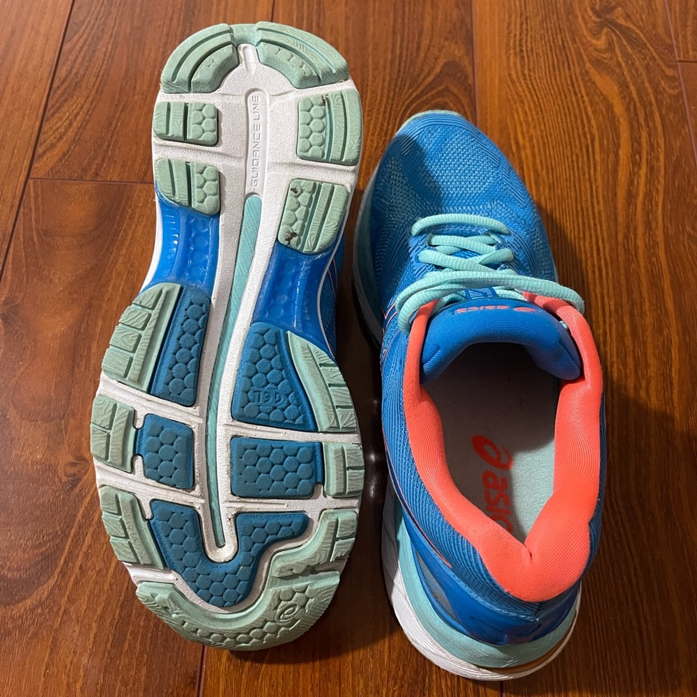 ASICS Blue Snickers - Picture 4 of 6